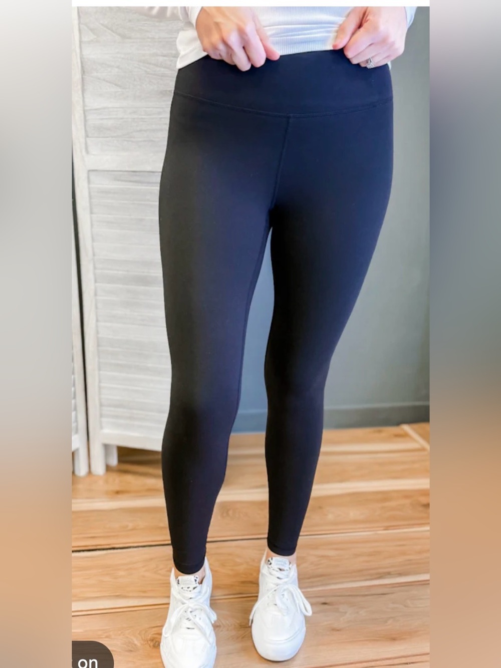 Rae Mode Seamless High-Waist Black Leggings & Crop Top 1x